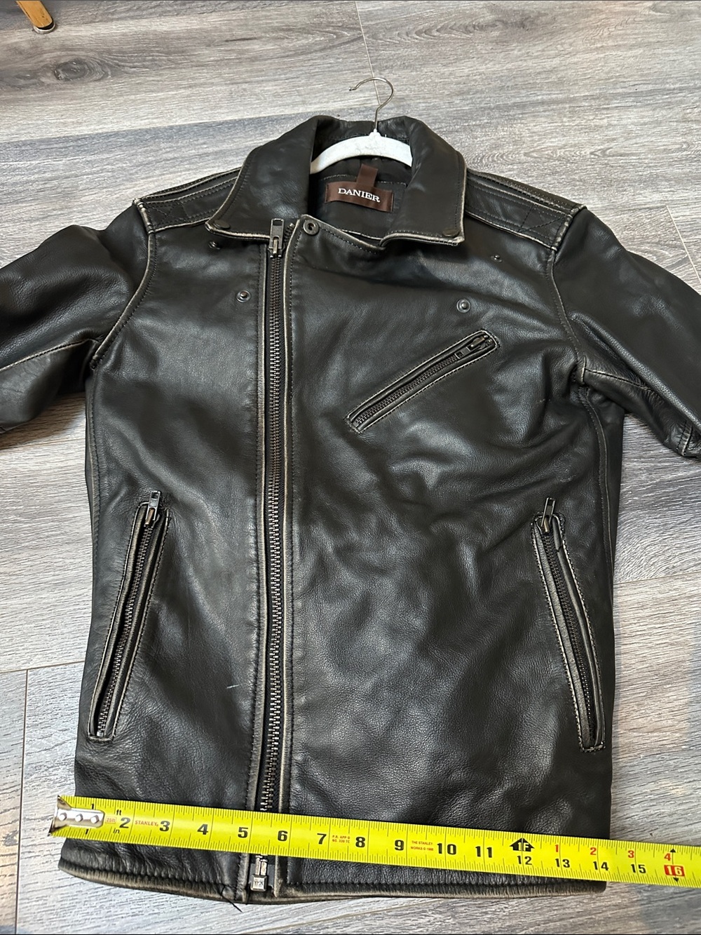 Vintage Black Leather Danier Biker Jacket - Picture 7 of 12
